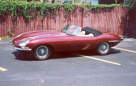 Jaguar E-Type photo